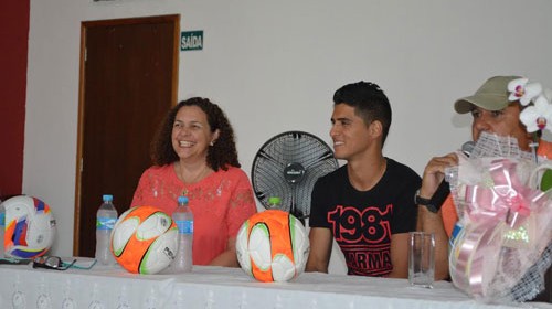 Craque santista visita Quatá