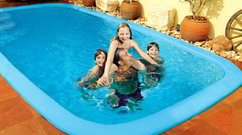 Linha de piscinas Amazônia da Pipeline é diversão para toda família
