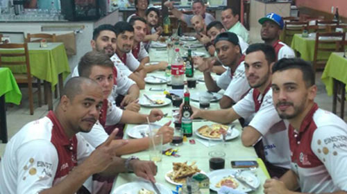 VOCEM/AMEA Futsal larga na frente nas quartas de finais do Paulista