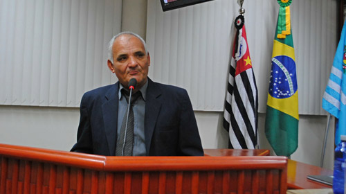 Delegado ouve vereador Nilson Pavão, denunciado por falsidade ideológica