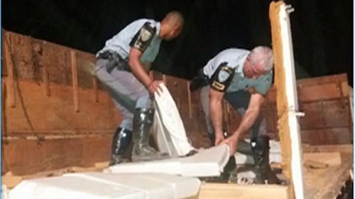 Polícia intercepta mais de duas toneladas de maconha que seriam entregues em Palmital