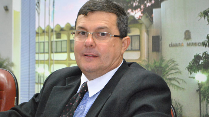 Após decisão judicial, Prefeitura deve afastar Gordinho da Farmácia do cargo até julgamento final da ação