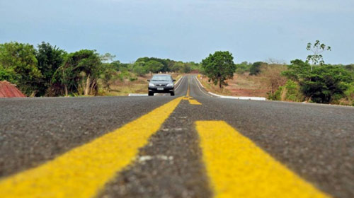 Período de férias exige mais atenção de motoristas nas estradas