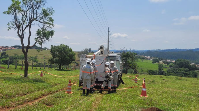 Com manutenções preventivas, Energisa se prepara para o período de chuvas na região de Assis