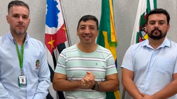 Cândido Mota recebe emenda de R$ 100 mil para recapeamento asfáltico
