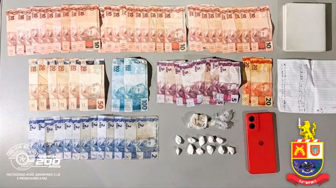 Homem de 43 anos é preso por tráfico de drogas e ameaça policiais em Assis