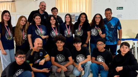 Xadrez de Assis é destaque nos Jogos Regionais com hexa do feminino e 3º lugar do masculino