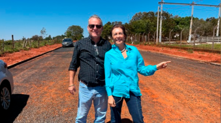 Ex-secretário de Obras Leandro Gabrigna, preso pela Polícia Civil, foi um dos maiores doadores da campanha de Telma Spera em 2024 Telma Spera e Leandro Gabrigna, ex-secretário de Obras de Assis - FOTO: Arquivo